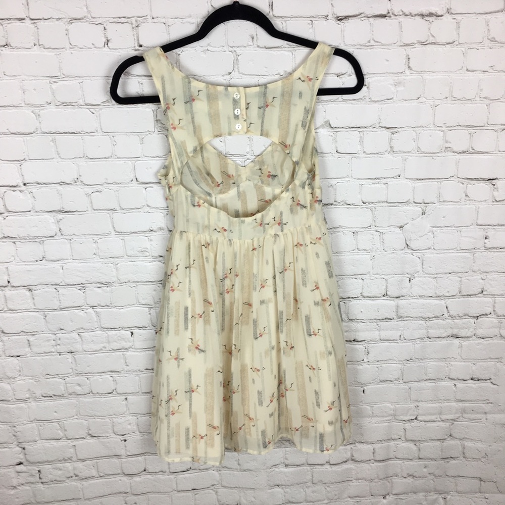 UO’s Silence + Noise Crane Dress Sz XS - Picture 5 of 8